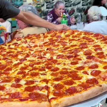 300 Pepperonis 🍕 #fyp #yummy