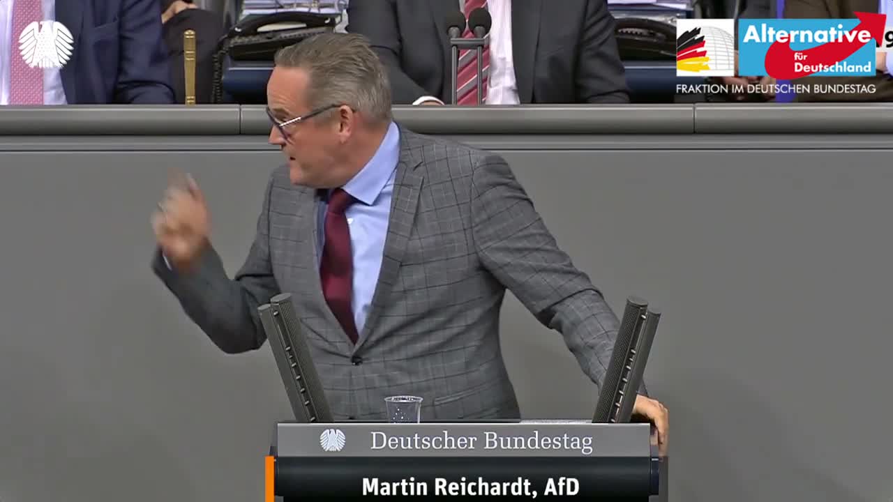 Plagiats Ministerin Giffey und SPD frontal attackiert - AfD Bundestag