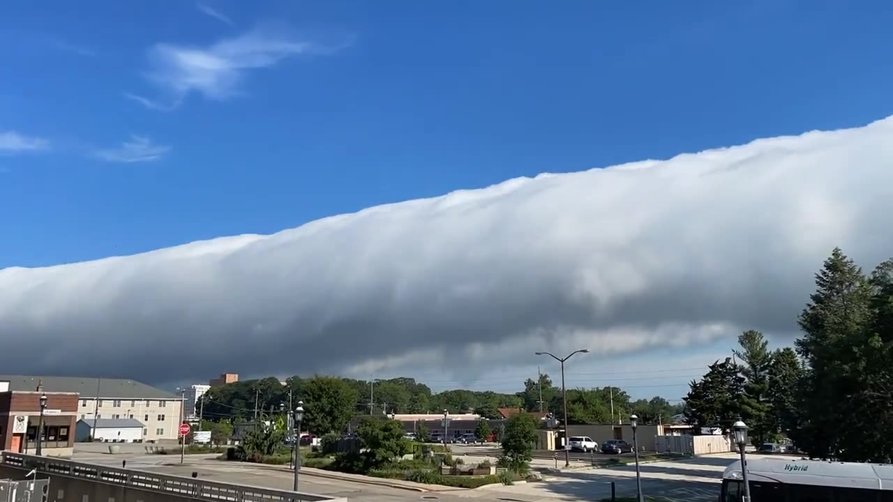 The horizontal striped artificial clouds we see in the sky ...