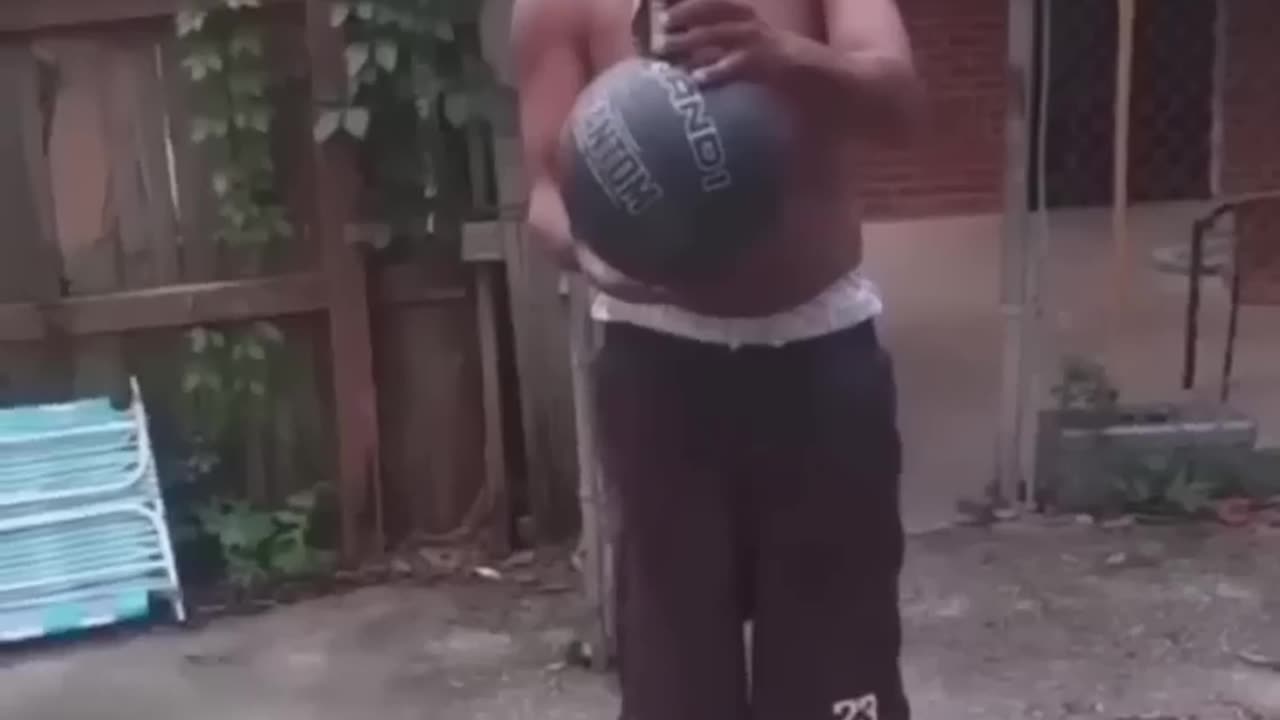 Dont laugh too loud shorts funny fails humor