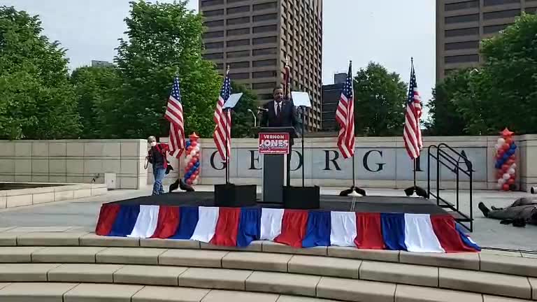 (R) Vernon Jones announces he will challenge Brian Kemp for Governor of Ga