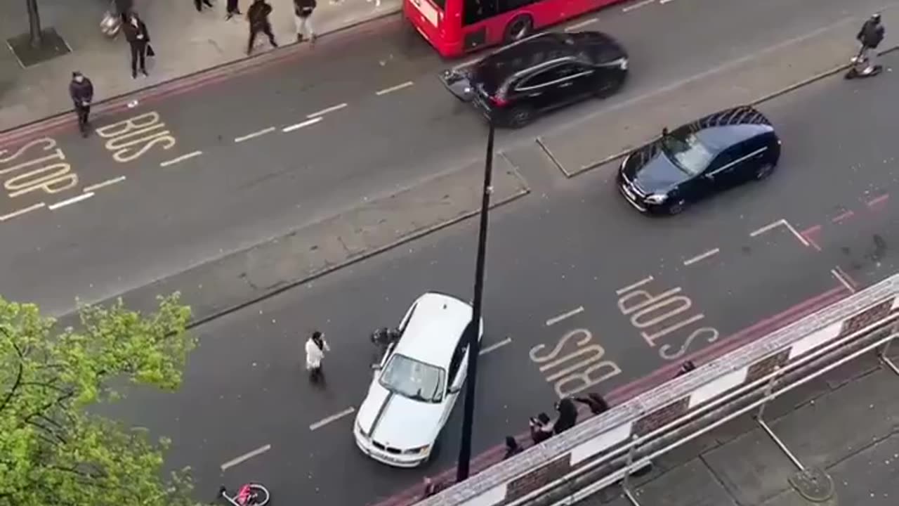 Armed streets wars in Central London again today,