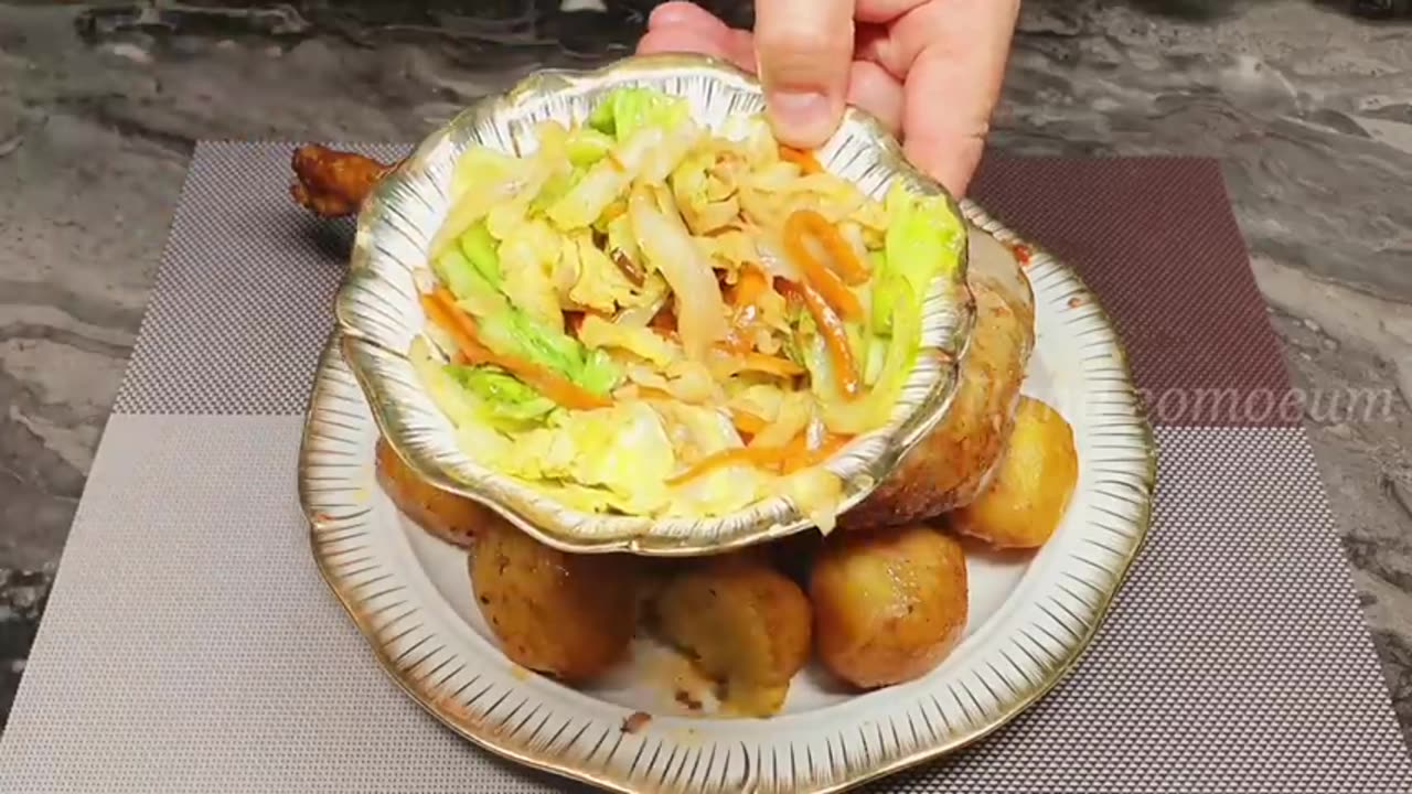 I learned this trick in a restaurant! An incredible recipe for CHICKEN with POTATOES!