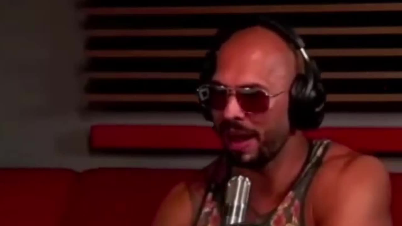 WHAT DOES ANDREW TATE'S HAND SIGN MEAN?