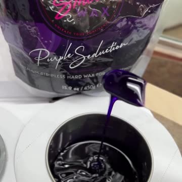 SUSAN KUANG's Leg Waxing Journey: Sexy Smooth Tickled Pink Wax Tutorial