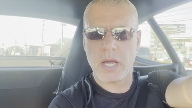 The reason for manual transmission is not what you think it is. Moment 144