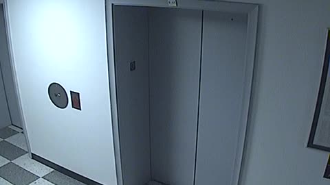 6033RHOBG1G104AEastLobby_2021-01-06_00h00min00s010ms.mp4