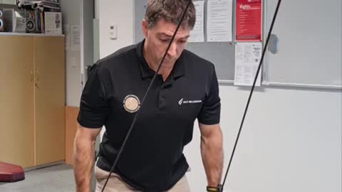 Straight arm pulldown (theraband)