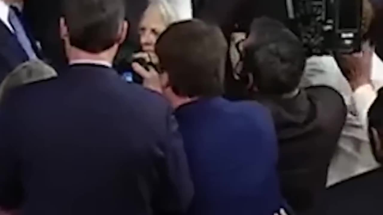 Biden visibly shocked to see Marjorie Taylor Greene in MAGA hat #shorts