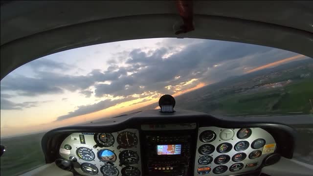 [cockpit view] Sunset flight !