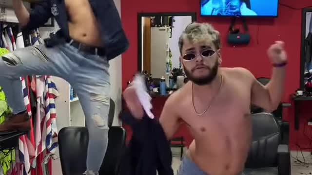 ¿Por q tarda tanto el peluquero Ig lucasvarela715
