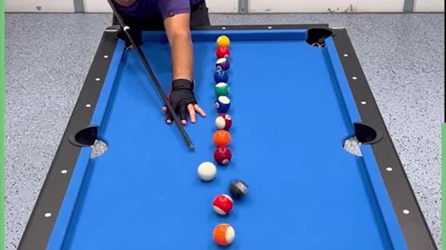 Master of all pool trick shots ⚡️🎱