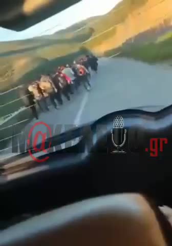 makeleio.gr - Ανοικτή διάβαση τα σύνορα μας στον Έβρο