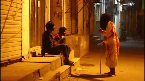 HORRIFYING GHOST PRANK IN PAKISTAN