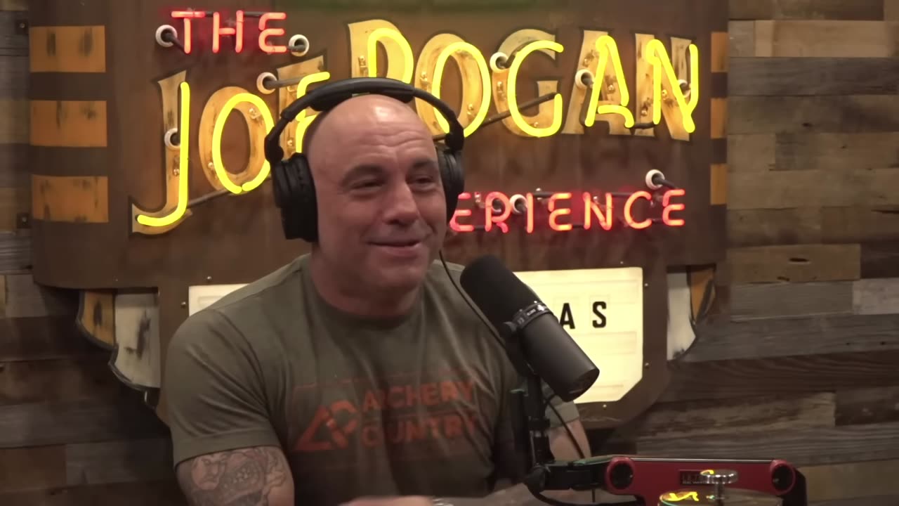 Joe Rogan & Theo Von "I Feel My Heart Shuttin"