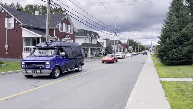 Nashville en Beauce 2022- Parade de voitures anciennes