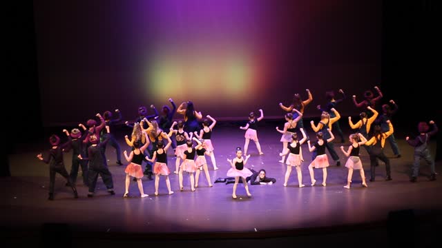 "Minions"... Southern Oregon Dance Center (aka All That Jazz Dance Studio) | start @ :58 seconds