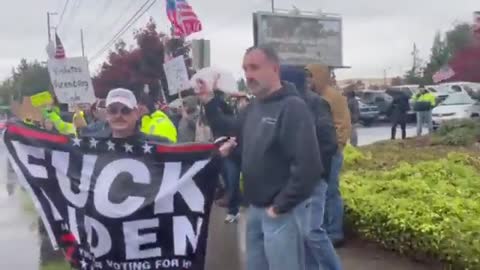 America Boeing workers protesting for Freedom, & chatting F Joe Biden