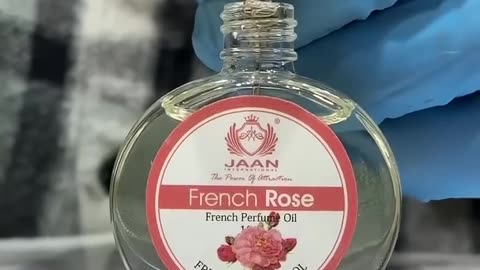 I thought the Rose🌹is for me 😆🥲 #trending #shorts #catchysmells #itmaaz #fragrance #flower #korea