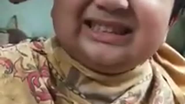 Viral on internet..cuT little kids video