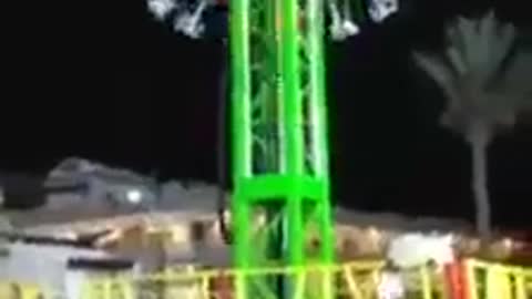 The moment the missile game fell in Marsa Matrouh amusement park