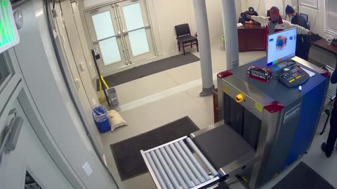 0971USCG00SouthTrailer_2021-01-05_18h00min01s440ms.mp4