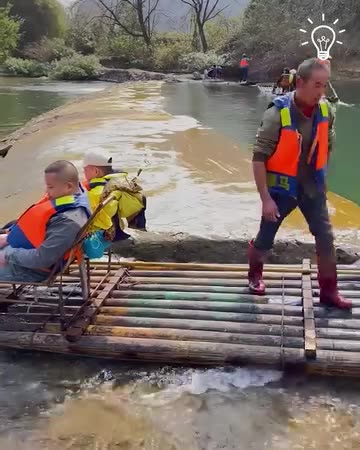 Bamboo raft gets stuck!