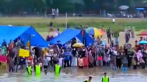 Indonesian local boat race dance