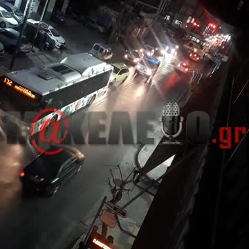 ΑΛΒΑΝΟΙ ΕΚΛΕΙΣΑΝ ΤΗΝ ΟΔΟ ΛΙΟΣΙΩΝ ΓΙΑ ΒΙΝΤΕΟ ΚΛΙΠ