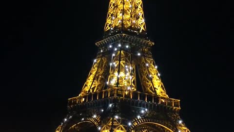 beautiful video eiffel tower from the seine river