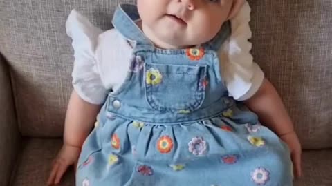 Cute baby moments 😂😂😂 #viral #shorts #reels #baby #cutebaby #funnybaby #trending #kids #Filmingbaby