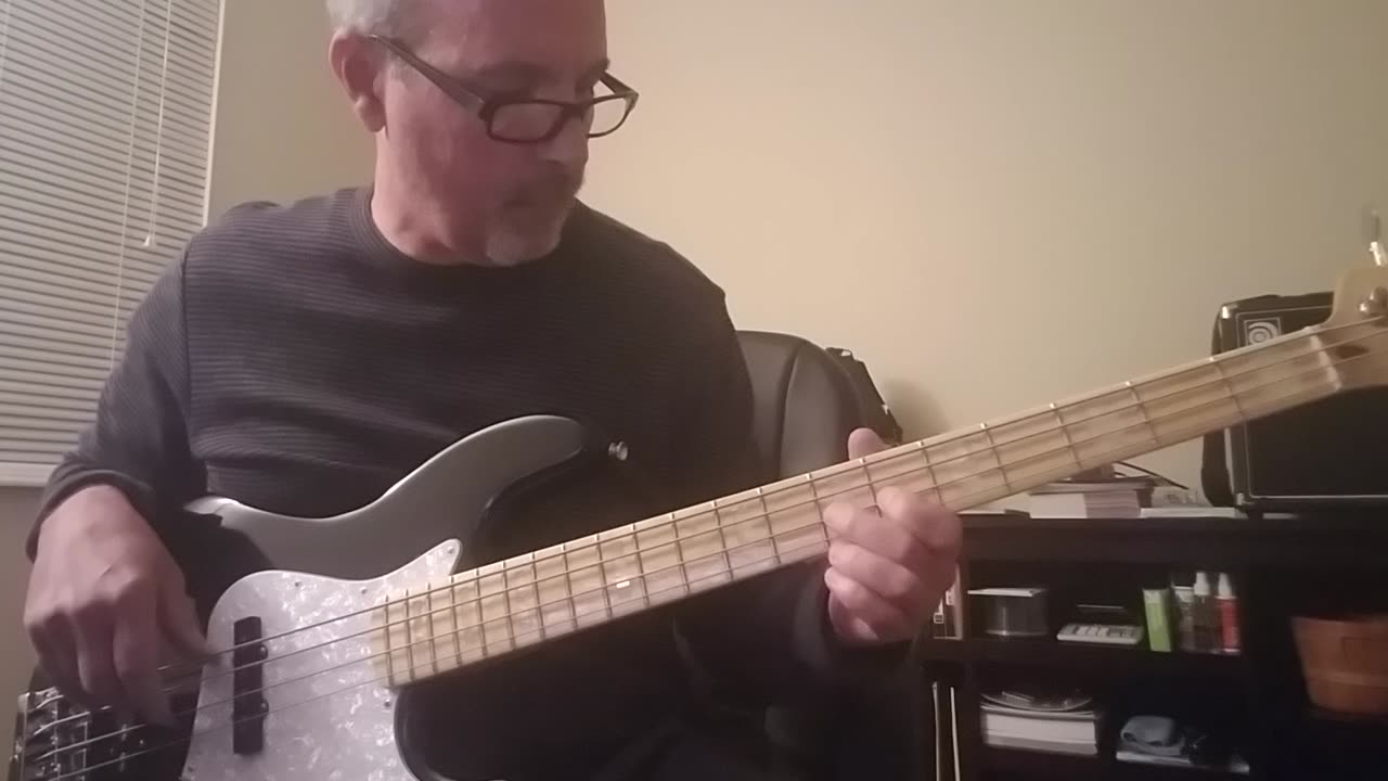 Heart - Crazy on You - Bass play along