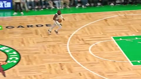 NBA: Brown Steals & Slams! Celtics Capitalize on Turnover vs. Thunder