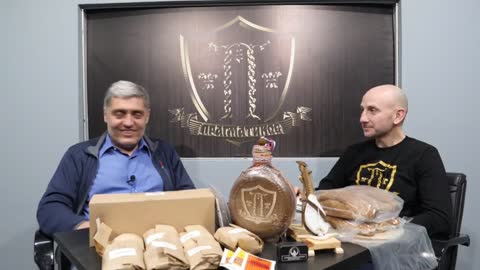 O svešteniku Nenadu Iliću i Amfilohiju ukratko (Miroljub Petrović)