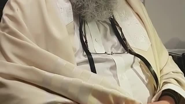 Rabbi David Bar-Hayim on the Origins of the Tallit