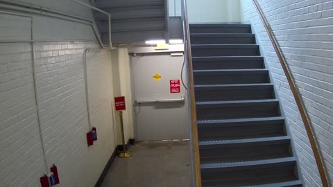 3872FHOB01Stair8_2021-01-06_13h20min04s860ms.mp4