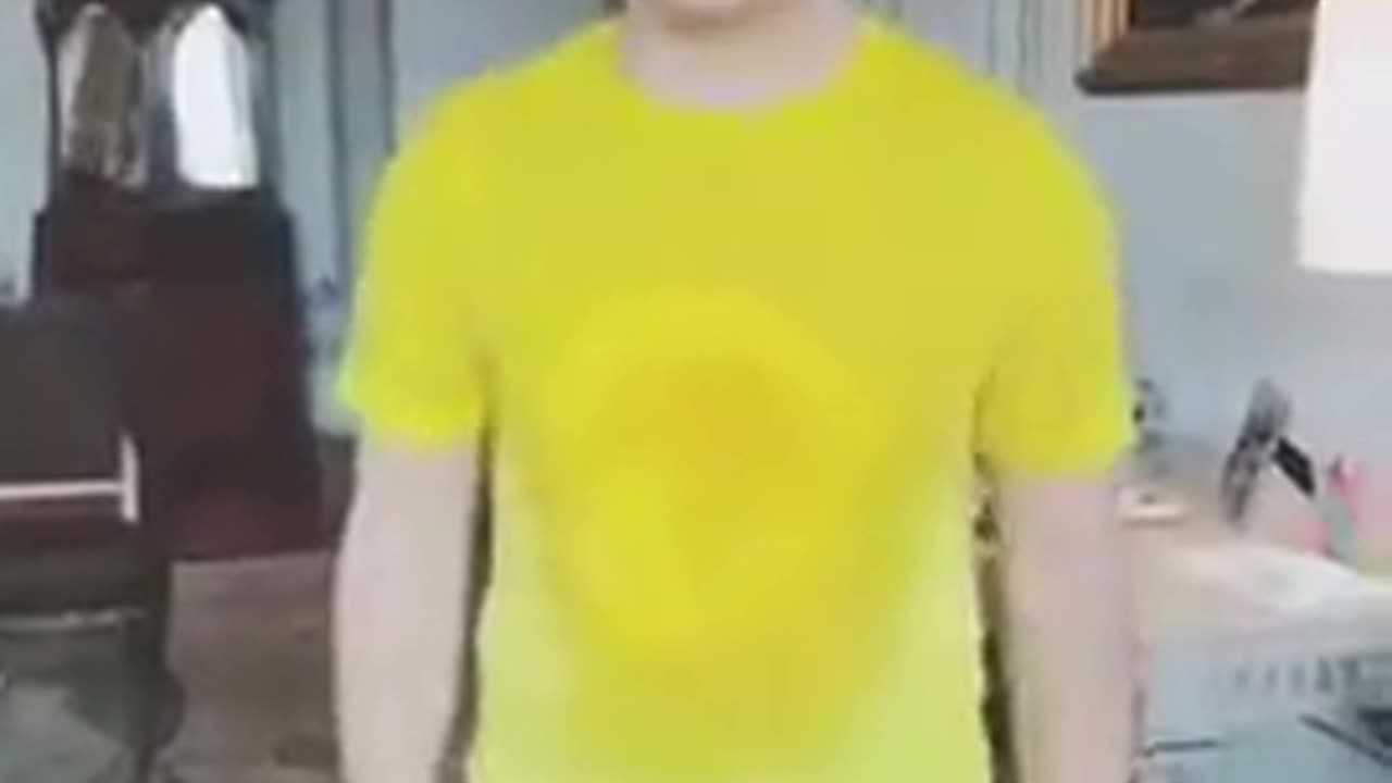 20180301文贵先生视频：尊敬的战友们好：你们健身了吗！未来的20天．北京可能还要出更大的事儿（一位陈．．是😹😹😹一切都是刚刚开始！