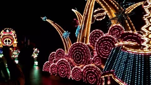 Everland Parade