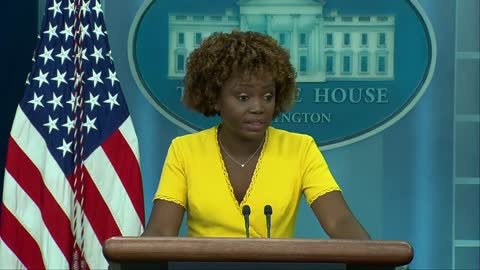 Karine Jean-Pierre holds a White House briefing - Monday September 26, 2022