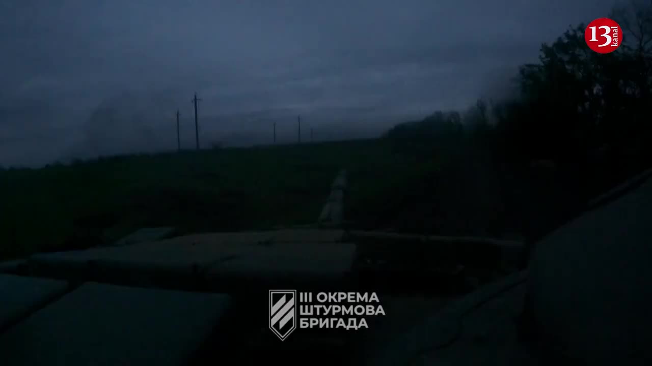 Ukrainian tank opens fire at warehouse where "Wagner" members were storing ammunition in Bakhmut