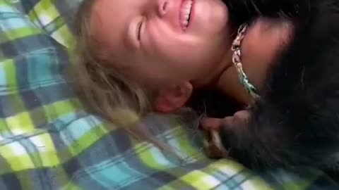 Monkey love with little girls