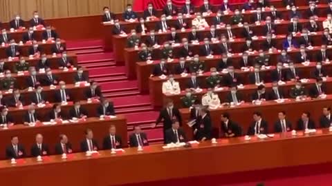 Chinese Leader Xi Has His Predecessor Hu Jintao Removed from CCP Summit on Live TV