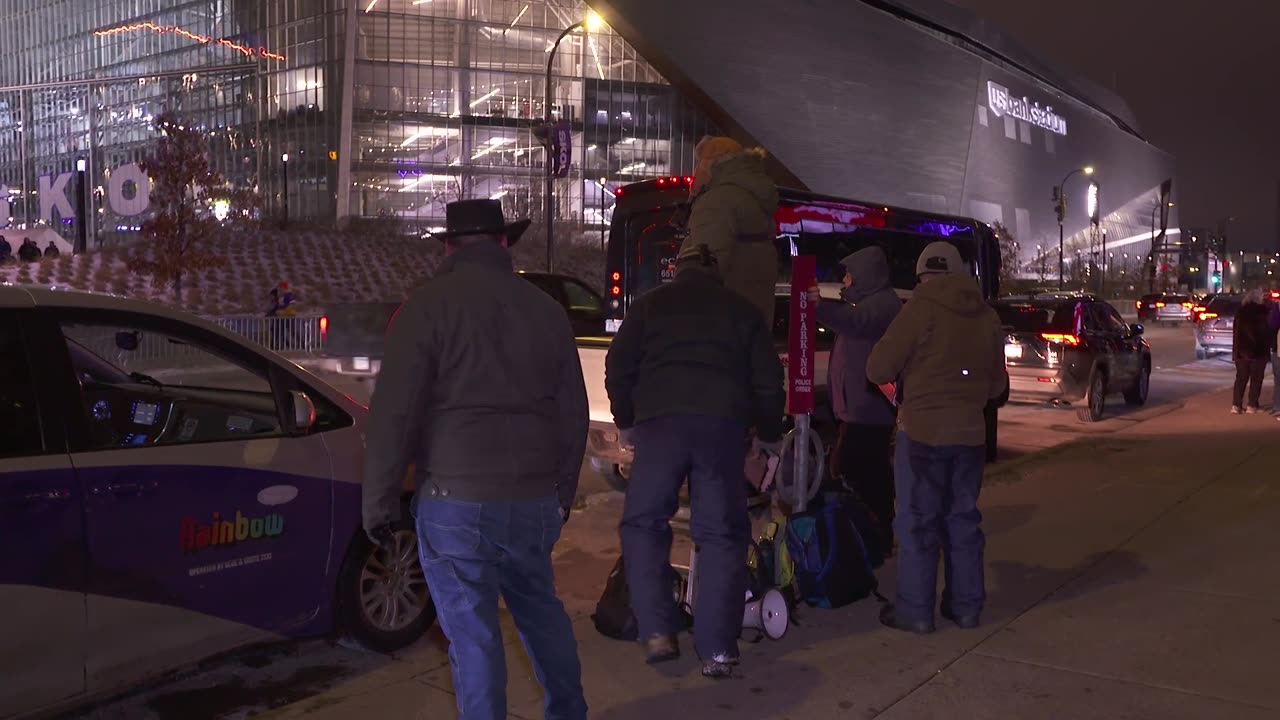 Preaching Live Outside of the Vikings vs. Packers Game