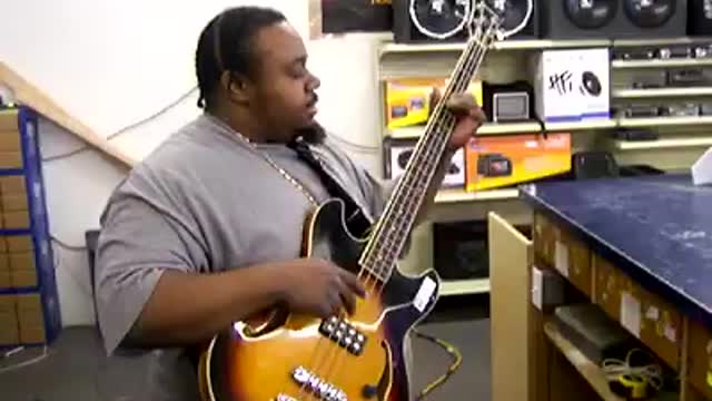 Pawnshop second hand world 2 Flint MI Sammy and the Hollowbody Bass Ibanez