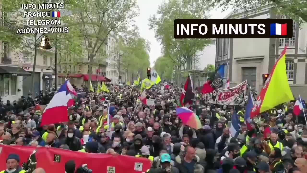 Ce 1er Mai, grand cortège qui entonne à l'unisson le ras le bol général de cette farce !!!