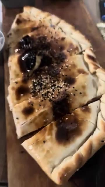 Having Some Good Turkish Pida