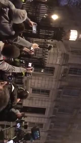 haotic scenes at Downing Street as anti-COVID