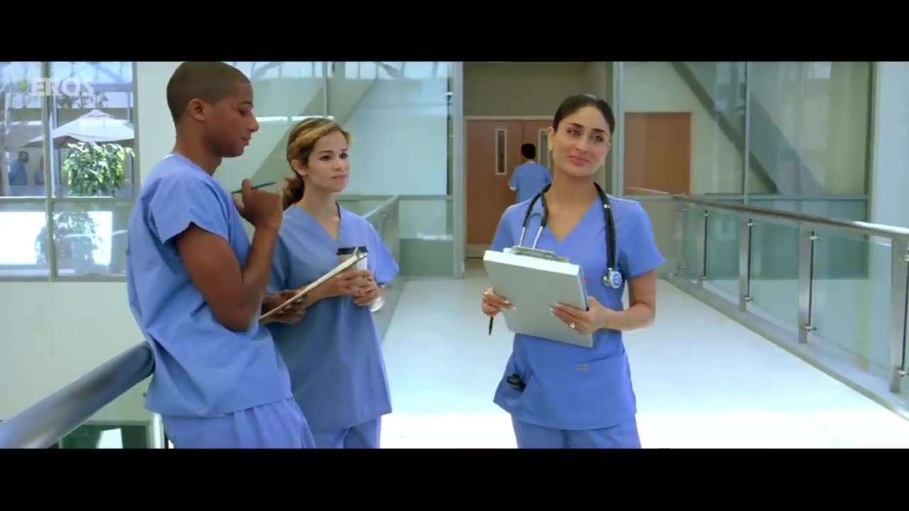 Kambakkht Ishq Comedy Scenes