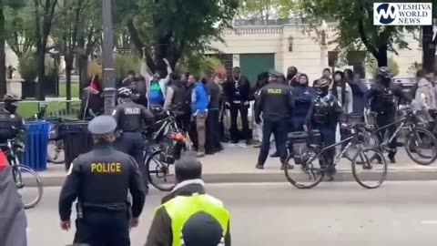 A clash between Black Hebrew Israelites and Pro-Palestine Protesters on the streets of Chicago.