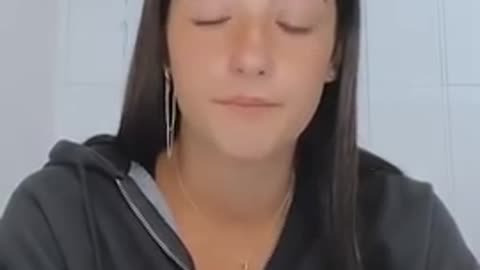 Charli D'amelio Crying live